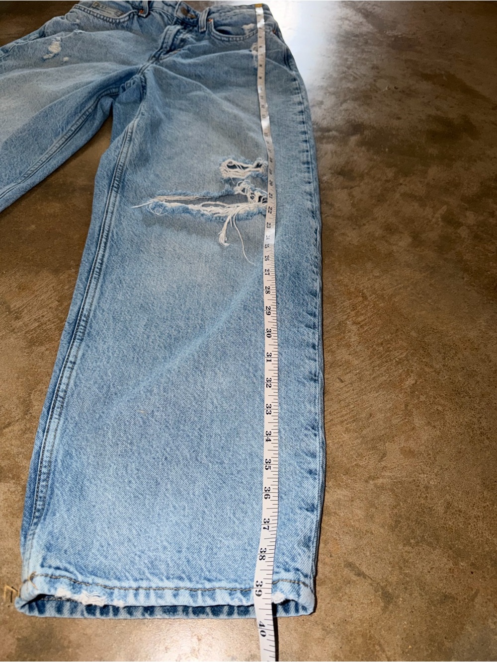 &Denim High Waist Baggy Loose Fit Distressed Jeans Size 6 Light Wash Denim - Picture 7 of 10